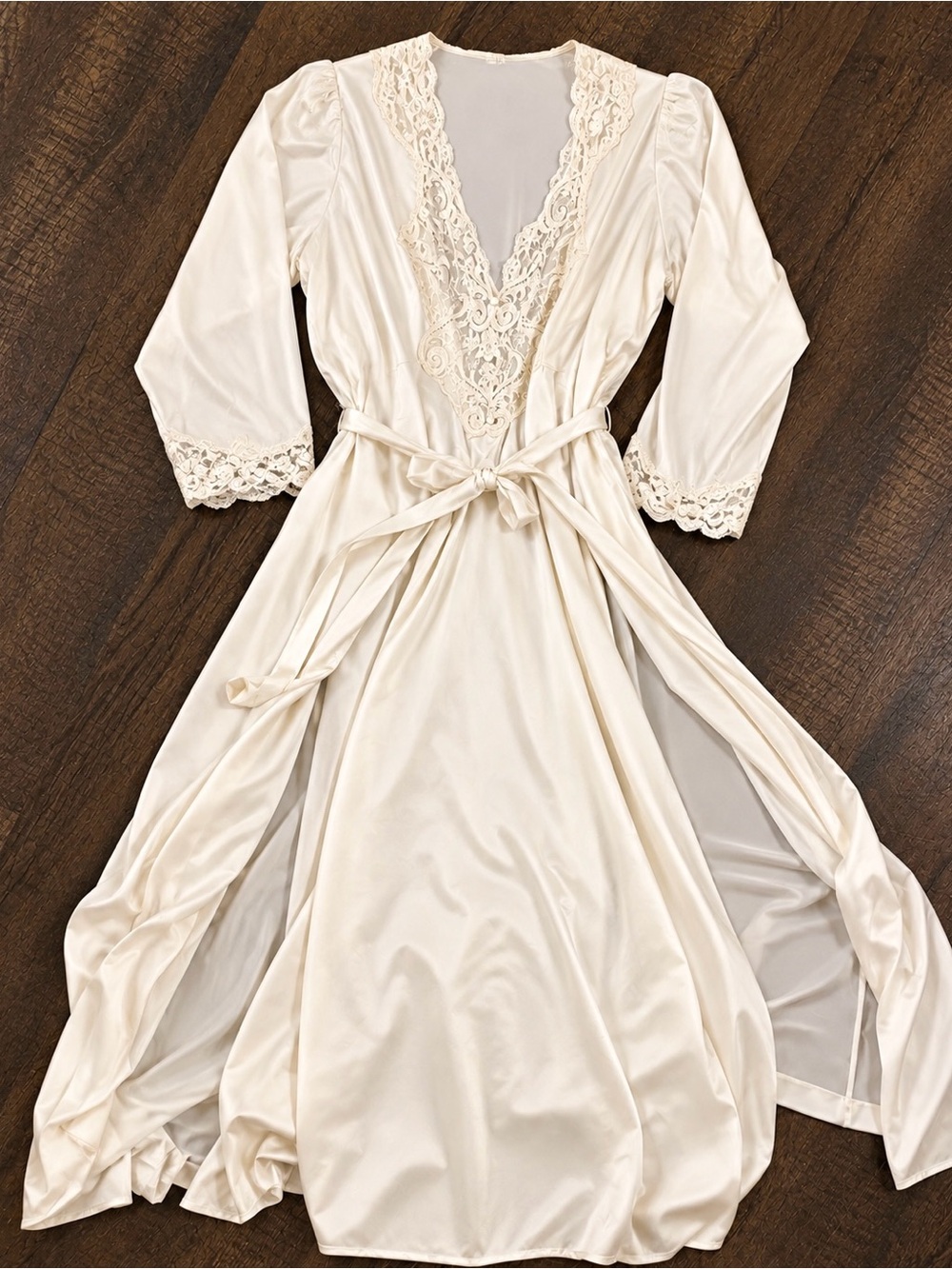 Vintage Olga 92770 Nightgown 98470 Peignoir Robe Set Ivory XL 2XL USA